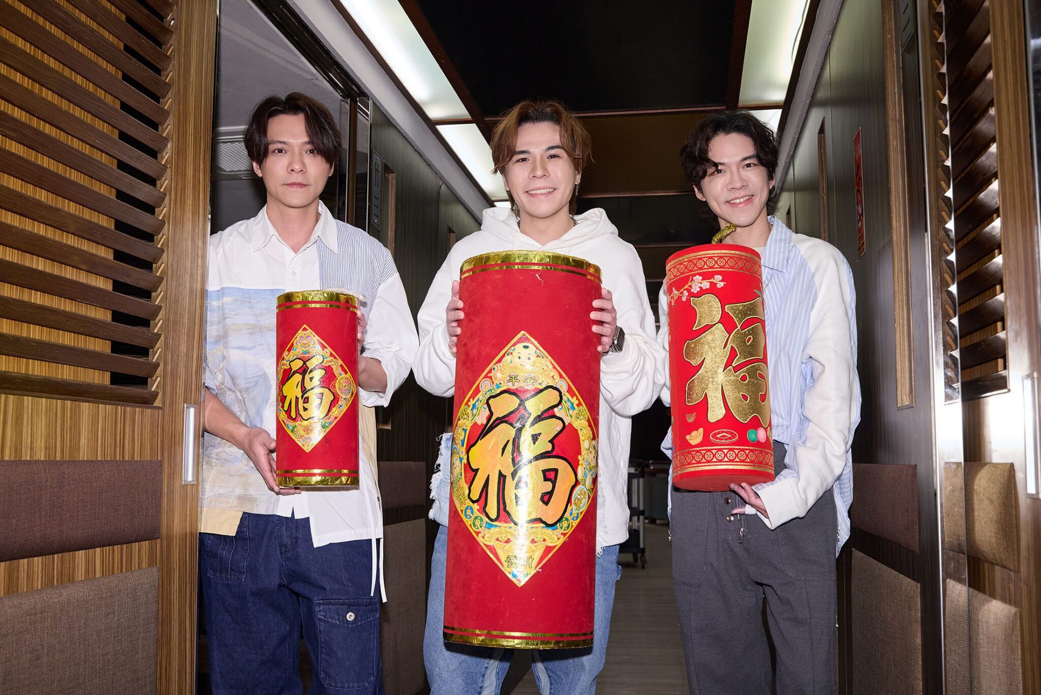 李吳兄弟拜早年 預告年後推新作 李吳兄弟拜早年 預告年後推新作