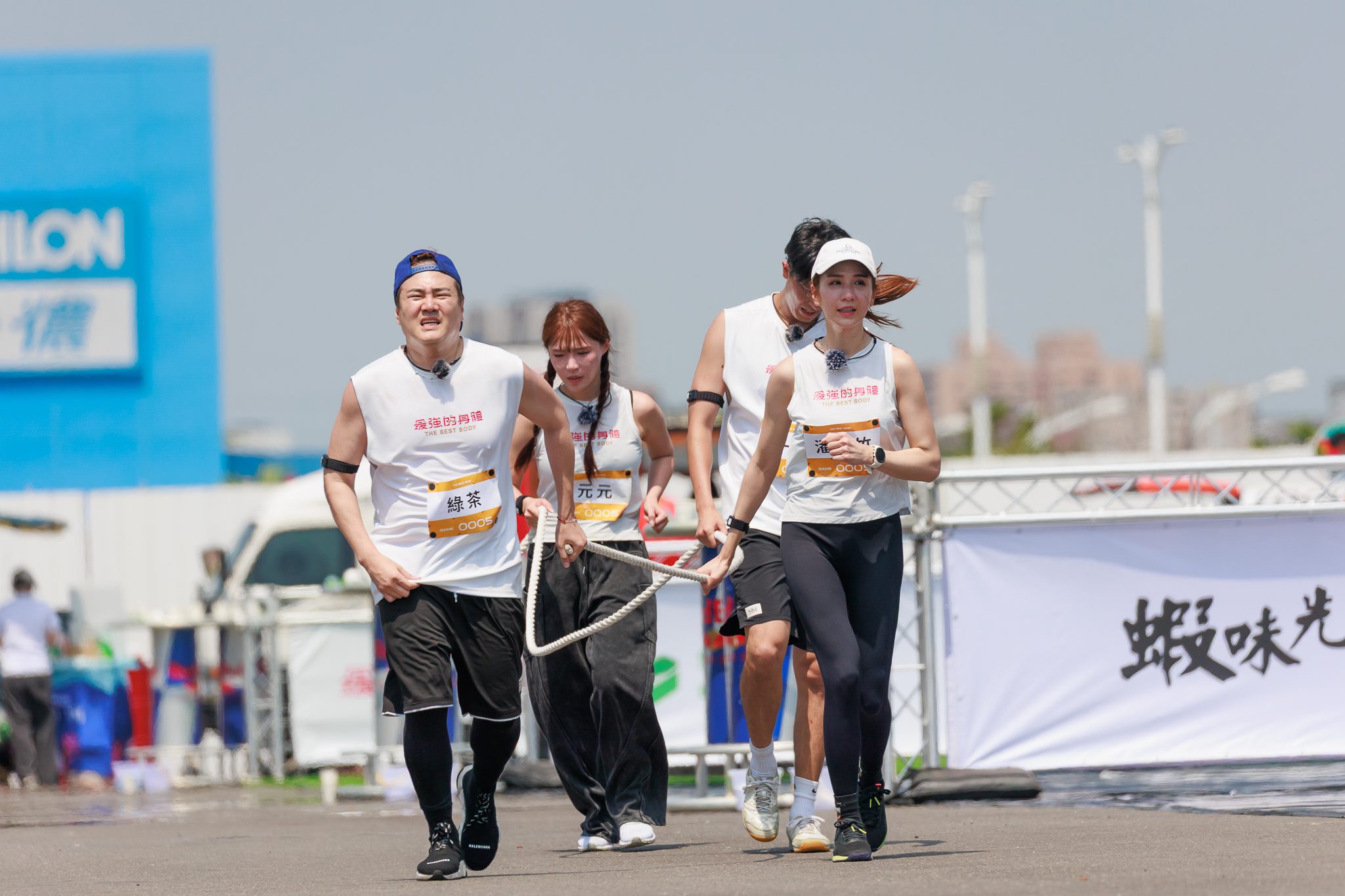 綠茶爆發體能 黃宏軒推雪橇爆肌 陳德烈帶傷上陣 陳妤比訓練還快