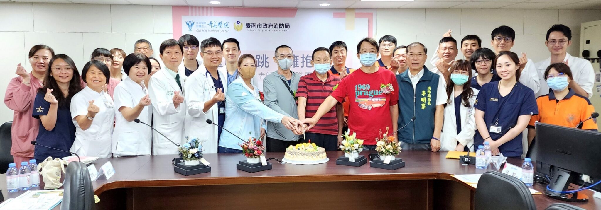 奇美醫院「重啟心跳・擁抱新生」團聚會 4位康復病友見證「生命之鏈」