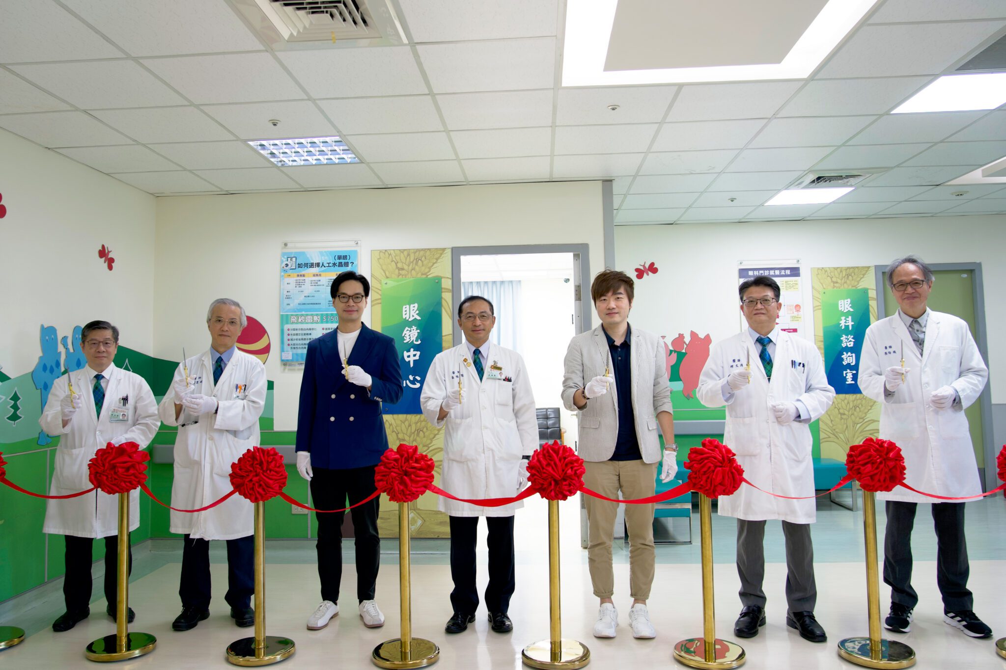 日系快時尚眼鏡OWNDAYS插旗新竹馬偕