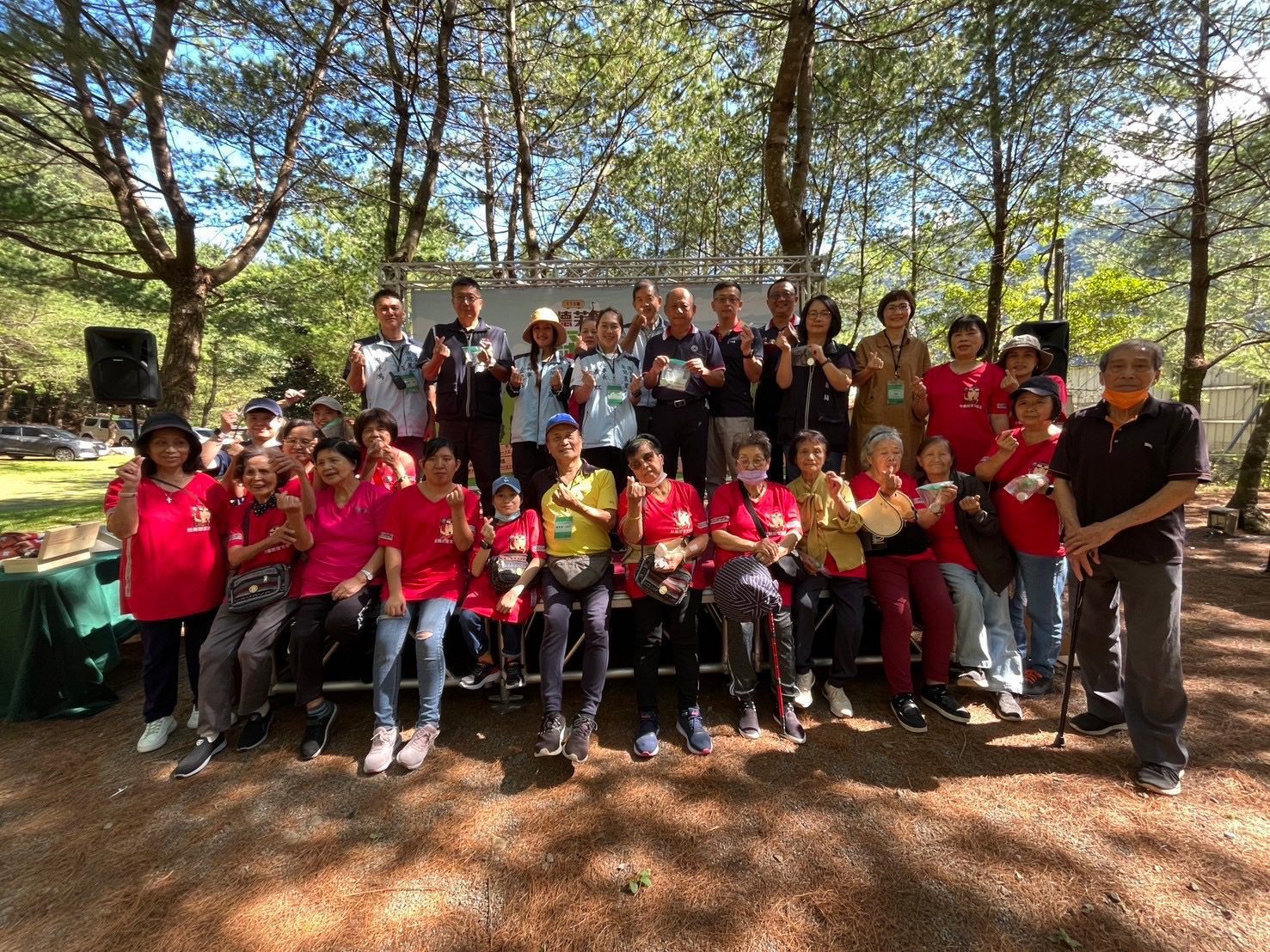 德芙蘭體驗森林療癒 中市農業局邀您一起感受自然療癒能量! 德芙蘭體驗森林療癒 中市農業局邀您一起感受自然療癒能量!