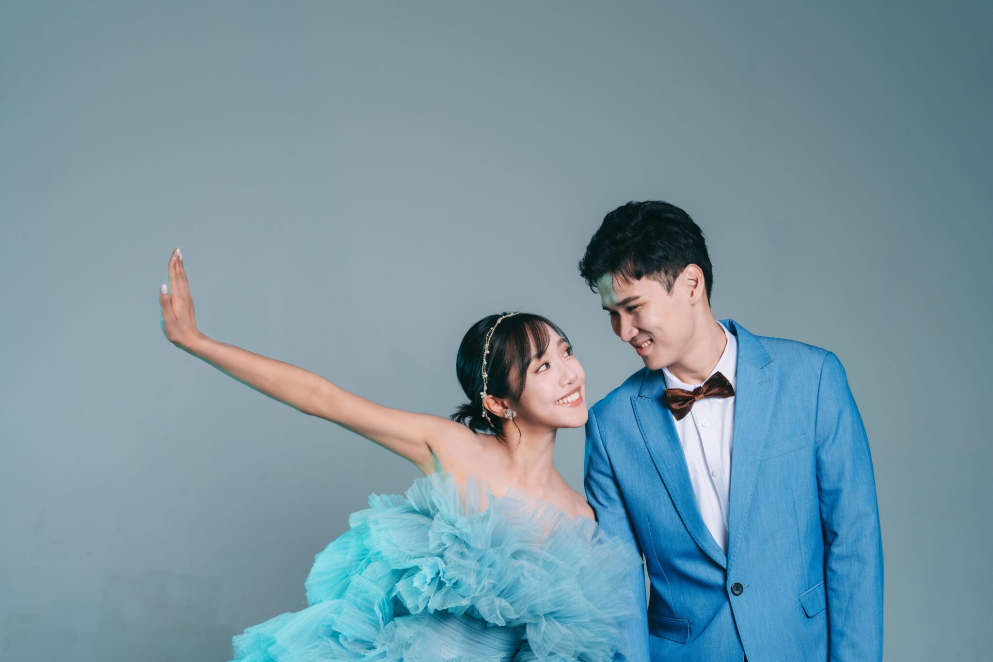 蔡佩軒 Ariel 婚禮倒數 意外接力長針眼 戴墨鏡結婚也是一種浪漫