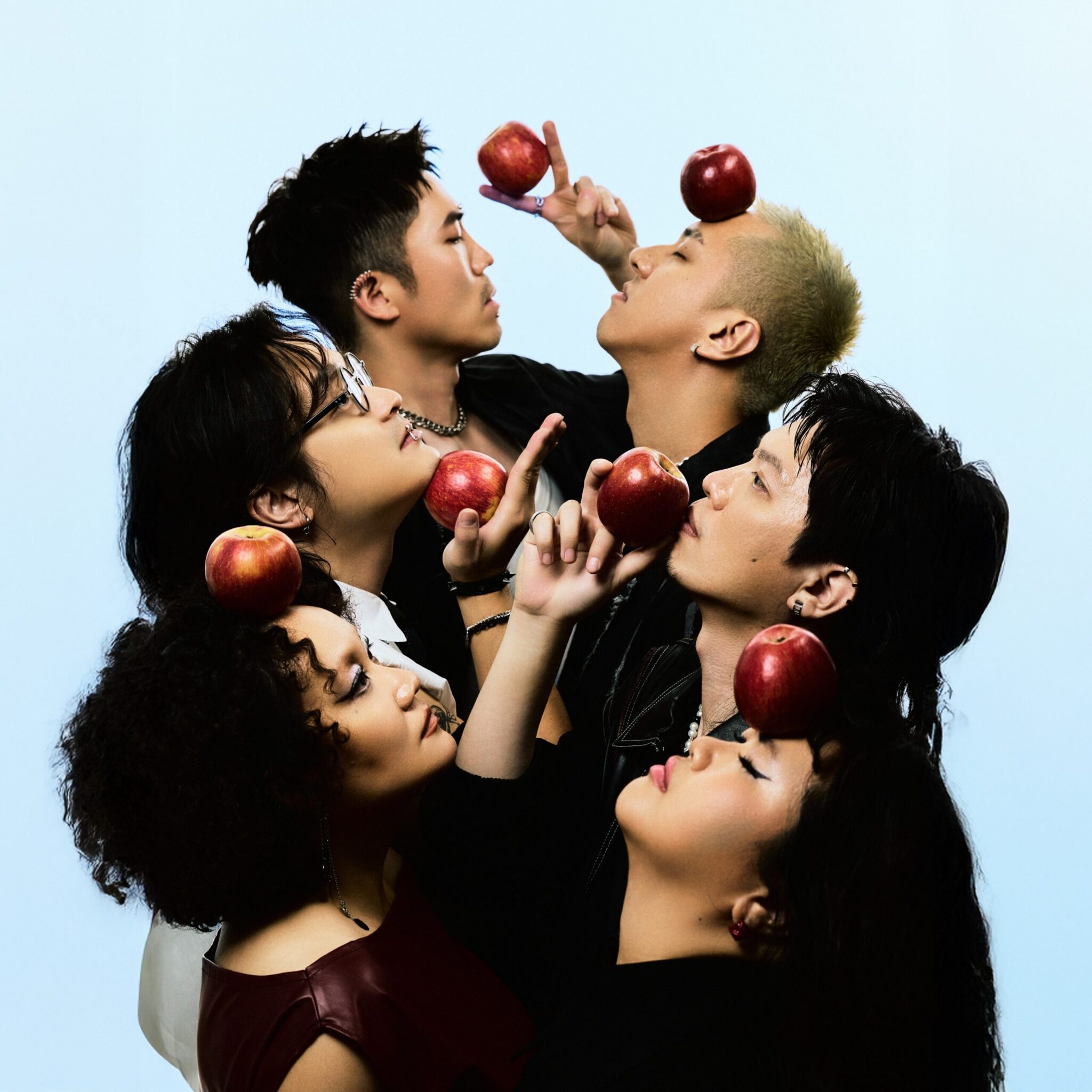 A Root 同根生集結三金神隊友  助攻催生睽違三年新專輯