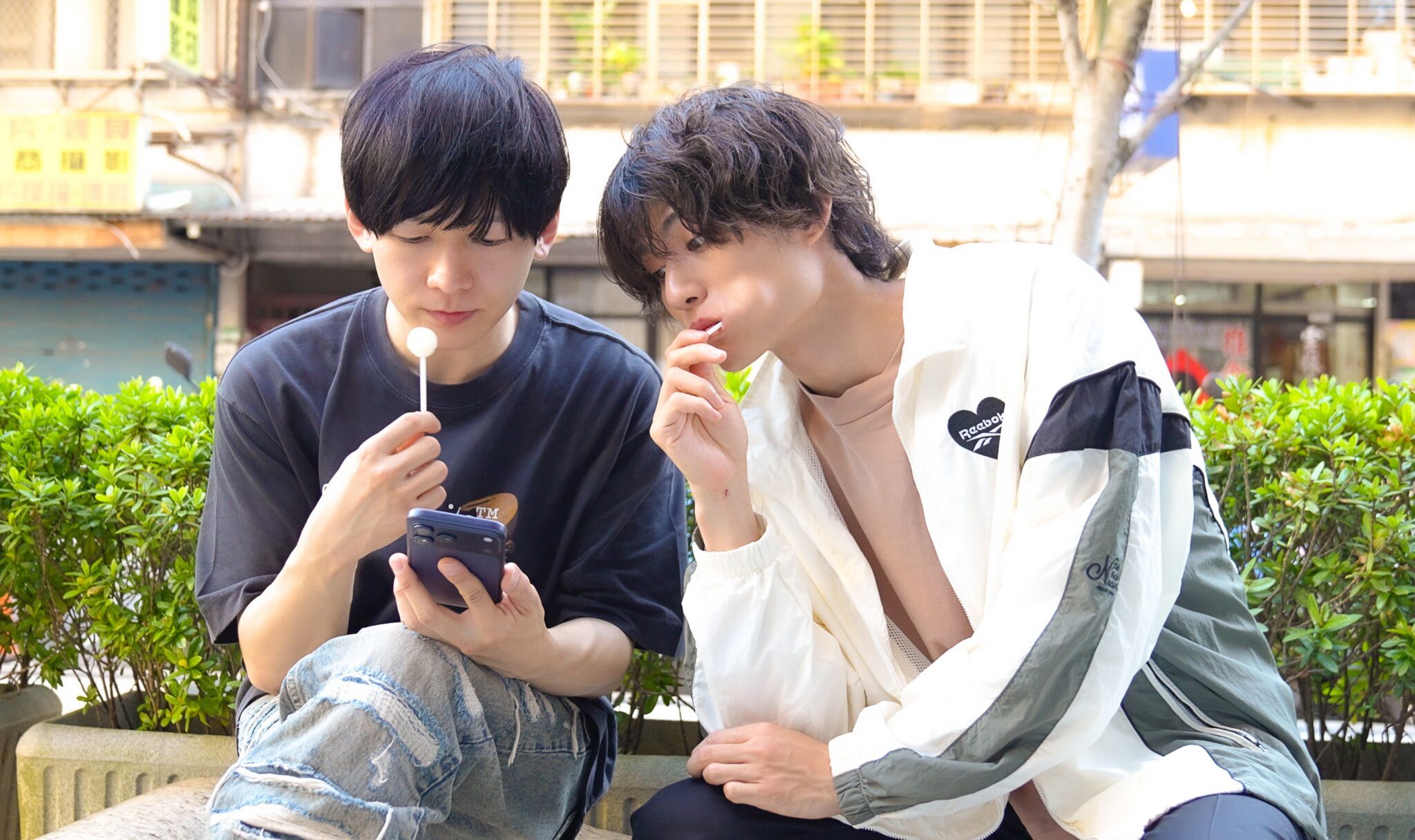 日本跨界男優向理來與保志健斗 首度以中文合唱曖昧系情歌