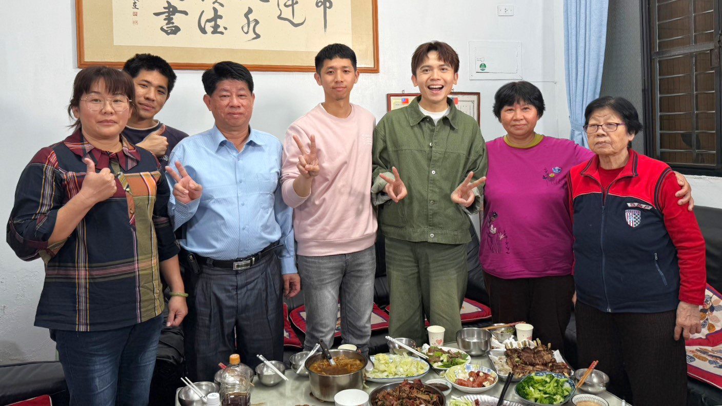 黃豪平二度誰來晚餐 當神秘嘉賓去看粉絲