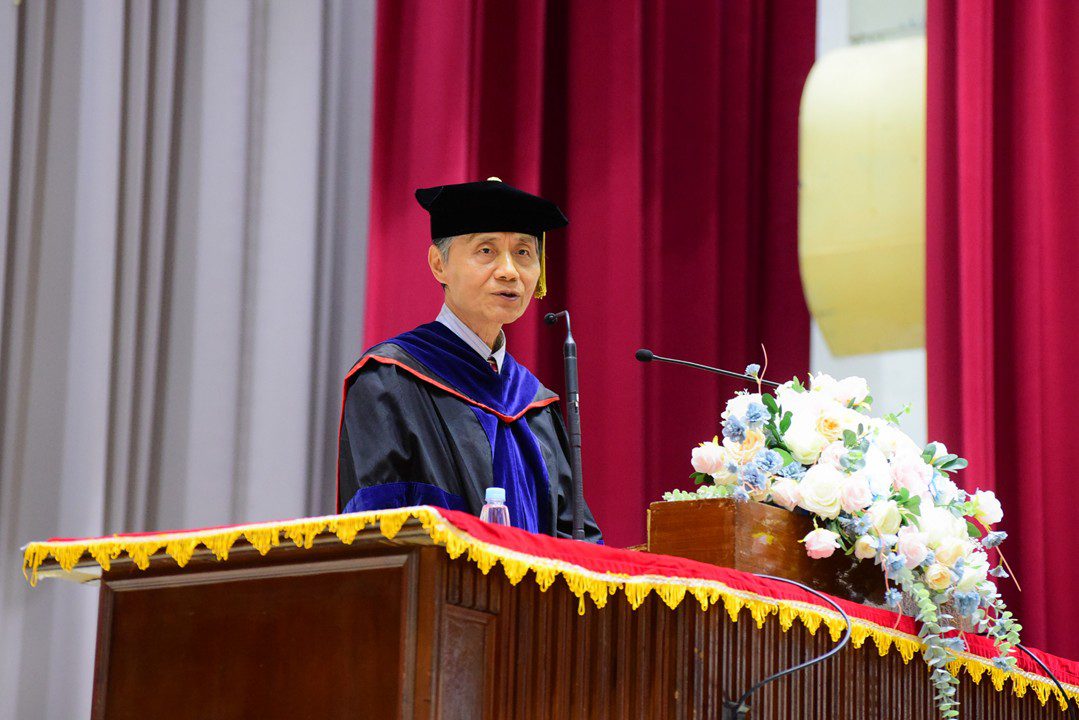 中原大學第67屆畢業典禮盛大舉行　期勉畢業生以全人精神走向世界