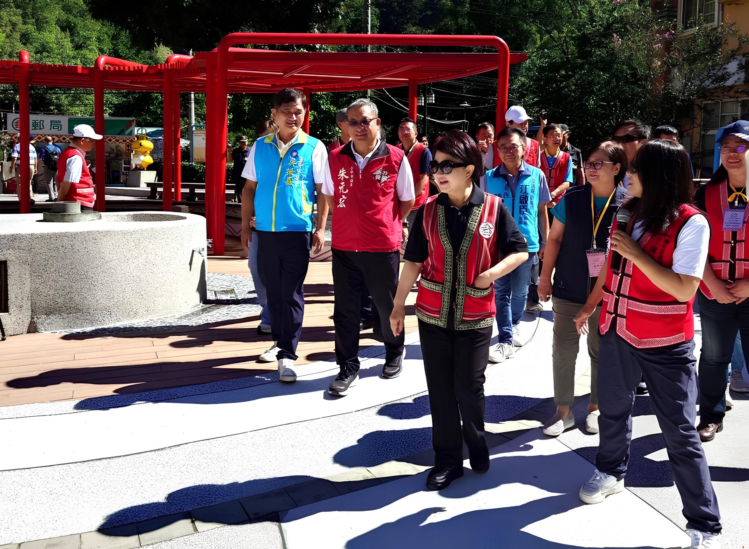 提升溫泉觀光魅力！　中市和平谷關溫泉廣場泡腳池整修完工再出發