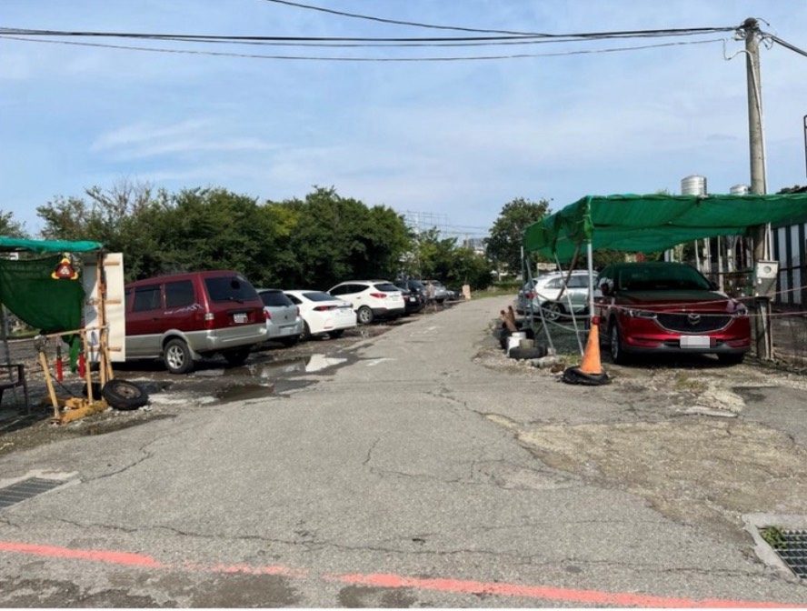 農業區土地遭違規設置停車場　中市都發局查明後依規裁罰、勒令停止使用