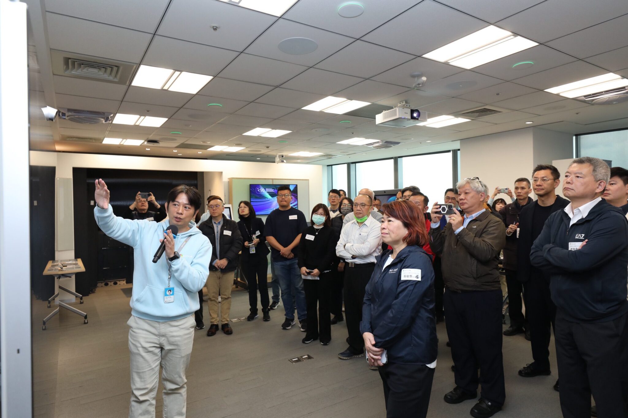 因應關稅影響衝擊 中市勞工局提供穩定就業措施 因應關稅影響衝擊 中市勞工局提供穩定就業措施