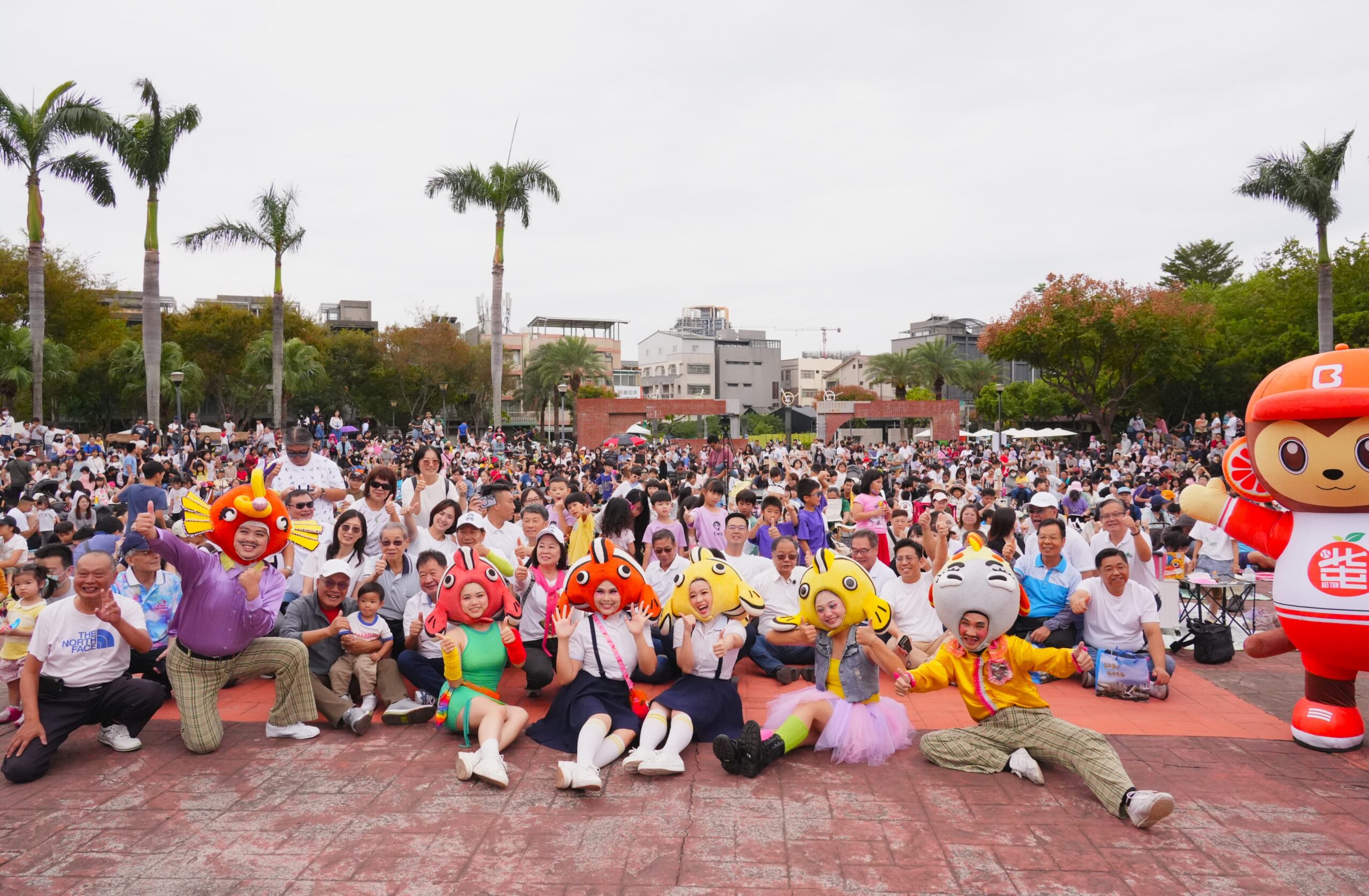 紙風車劇團熱力開演　四張犁公園化身野餐樂園　親子同樂Fun享北屯最Chill週末
