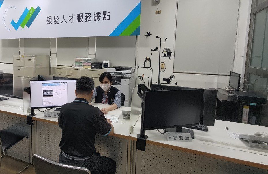 中市銀髮就業網絡再擴大 海線銀髮人才服務據點年底試營運