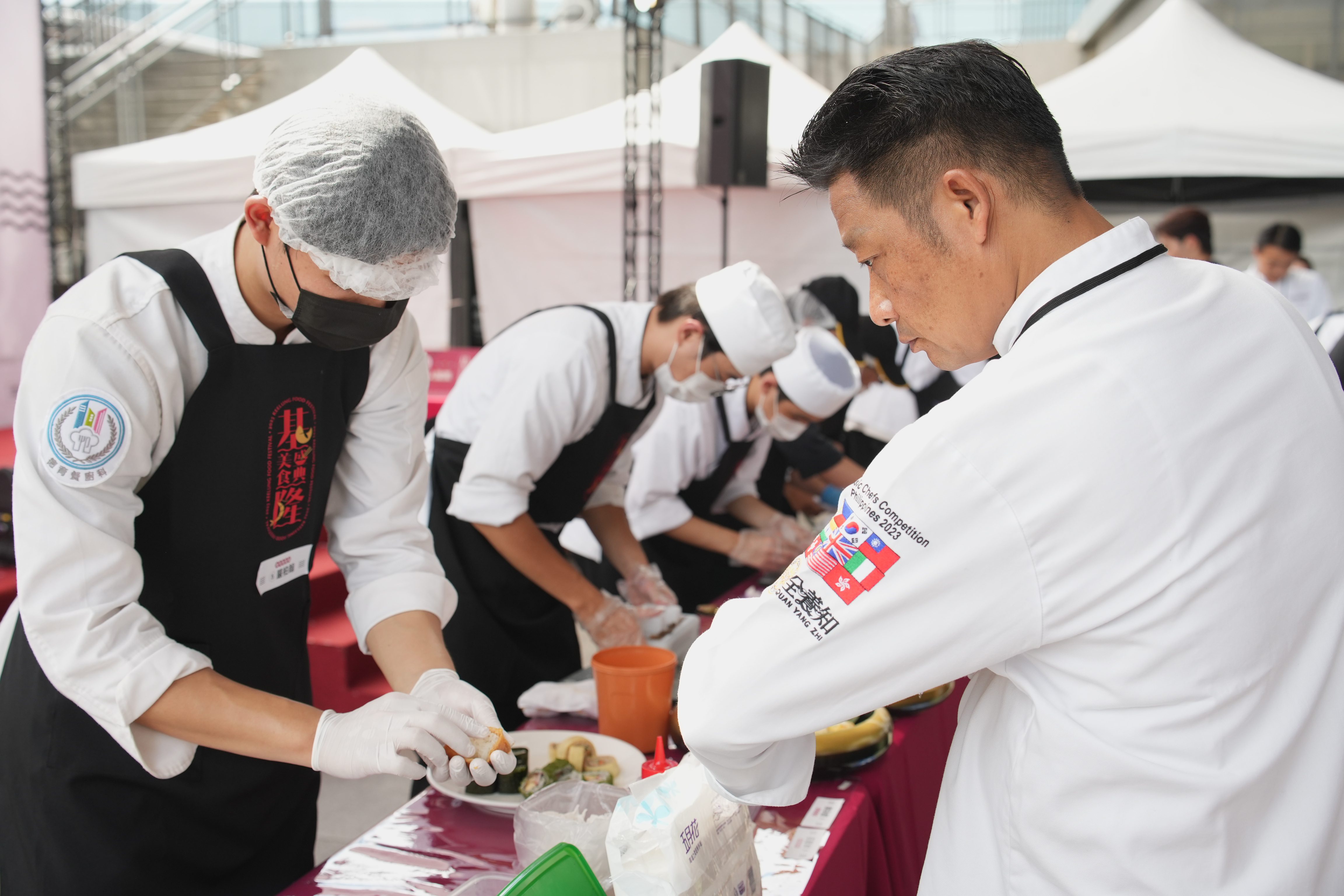 基隆黑白壽司賞美食盛宴　現場萬人同歡