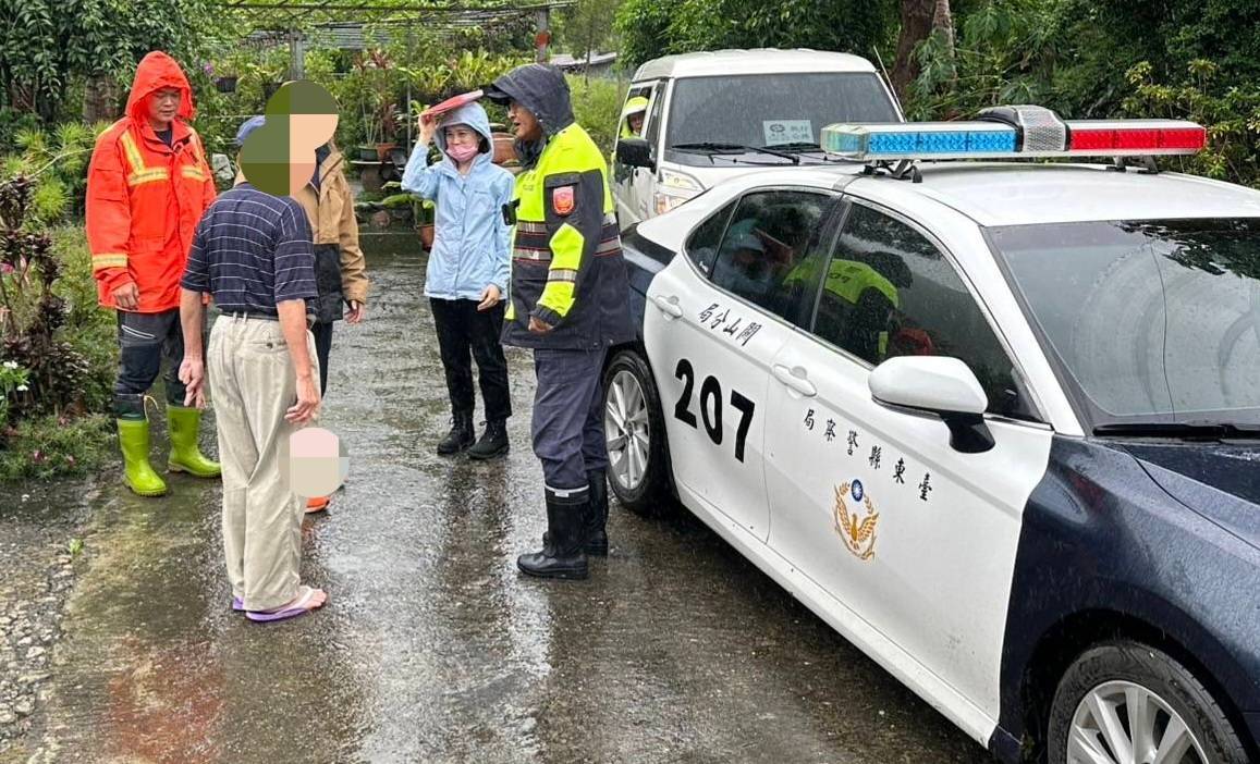 山陀兒升級強烈颱風　９縣市豪雨特報　６縣市放颱風假