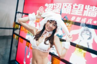 日本無罩巨乳網美女神まっかmacca領軍多國女神 降臨AGA展造勢