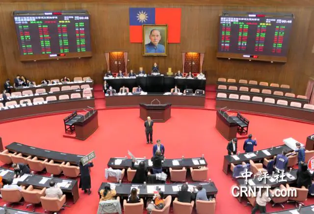 藍白委聯手通過　要求賴清德報告軍購條例並備詢