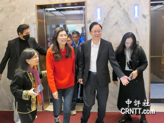 鄭麗文和張善政首同台　大讚國民黨最佳名片