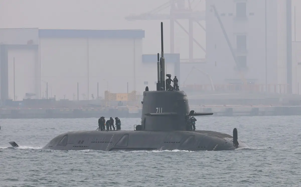 海鯤號完成5次浮航測試 今出海首次潛航驗證