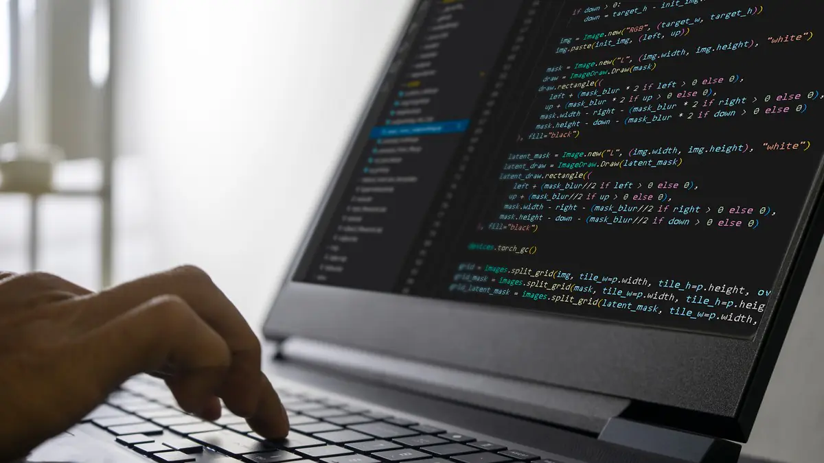 軟體開發變天！美三成新程式碼出自 AI 之手 研究曝殘酷真相：資深工程師才是最大贏家