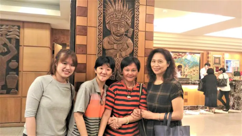 後山老虎延伸好姐妹情 發嫂為小伍金剛結加持助離苦得樂 - 樂聯網