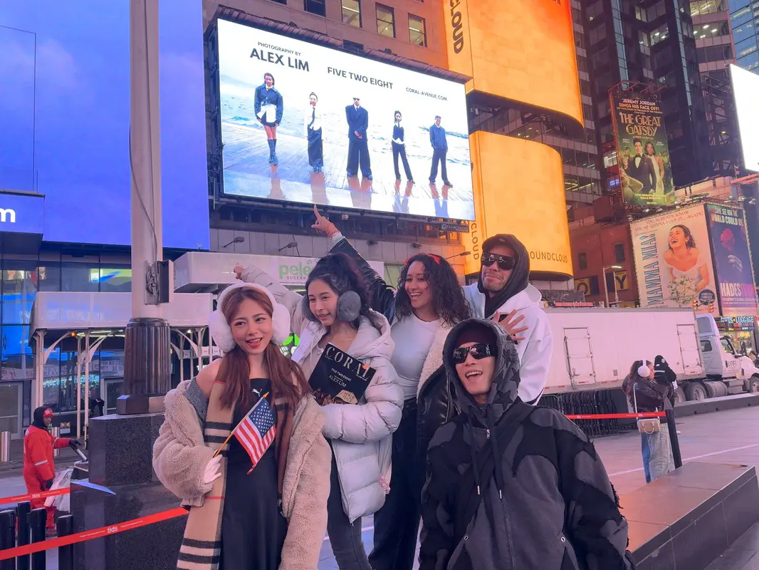 FIVE TWO EIGHT 五二八登上時代廣場 願在黑暗時代讓世界更理解愛 