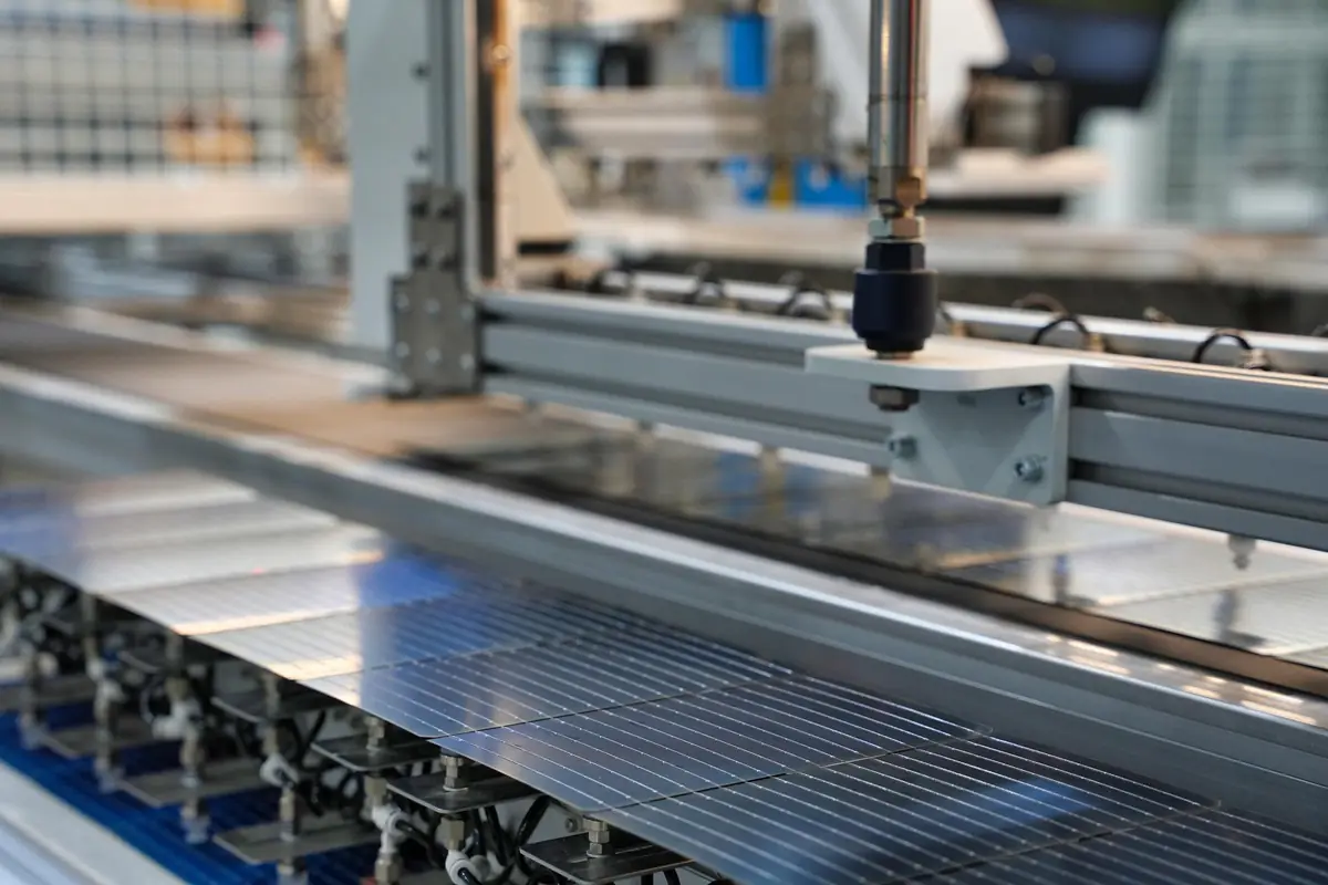 特斯拉衝刺百GW太陽能布局 太空光伏概念帶動中國供應鏈