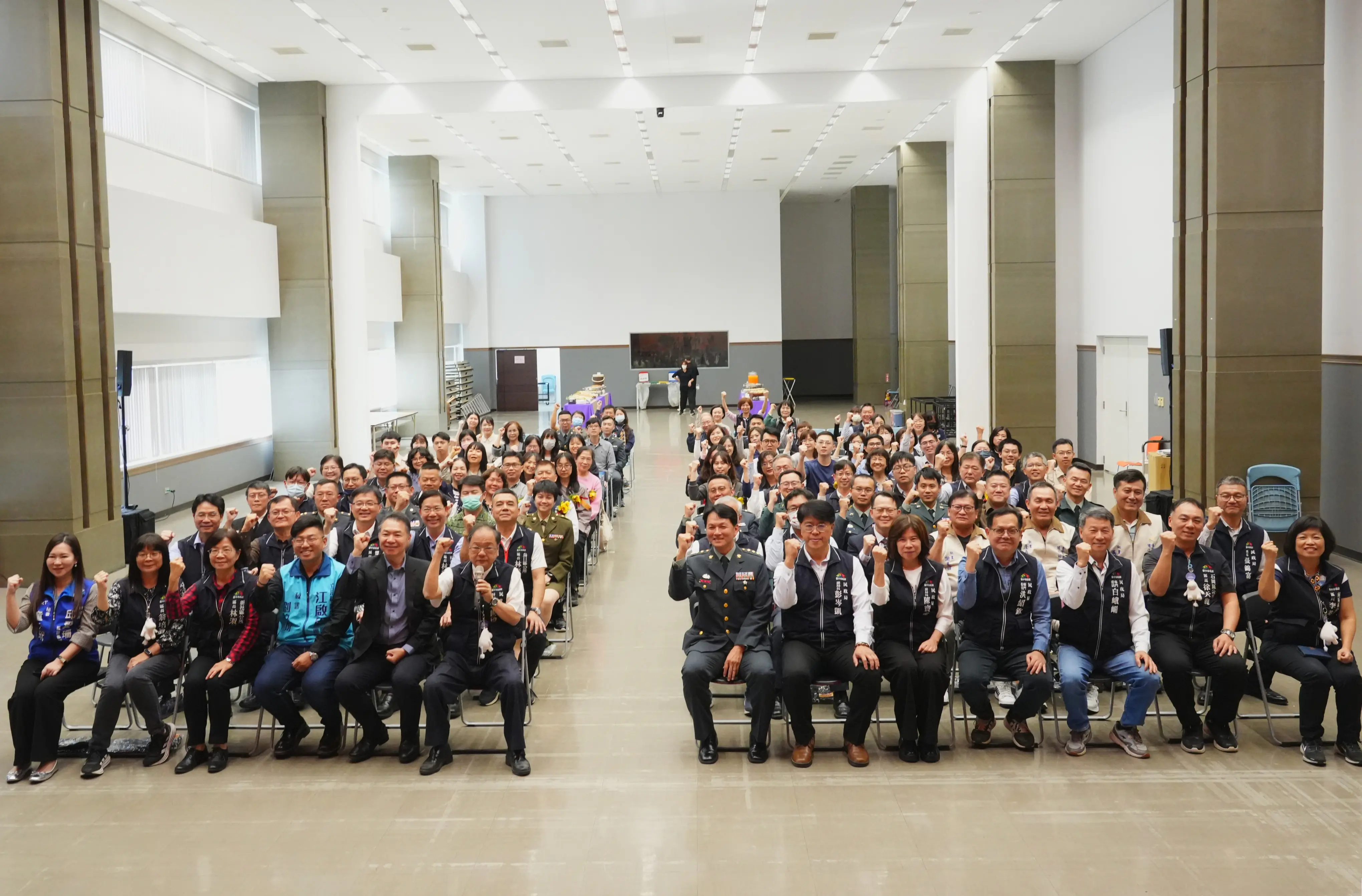 役政表現穩居全國前段班　中市府表揚12績優單位、20位役政楷模 建構役政服務新典範