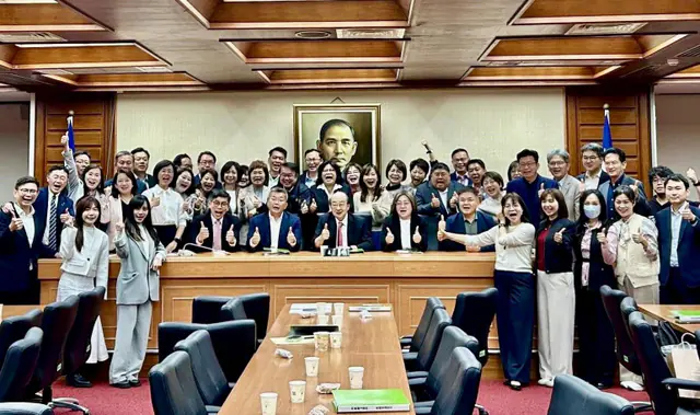 蔡其昌出任新總召　綠3派系共治