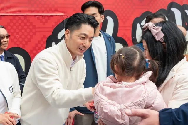 蔣萬安拋議題　孩童家長非常有感　藍綠白爭搶年輕票