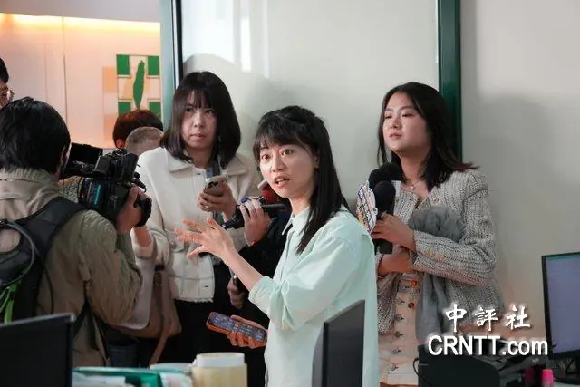 吸票機高嘉瑜登記議員初選　王世堅拱選市長