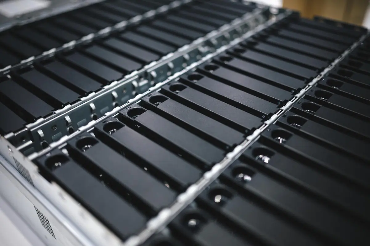 輝達傳豪砸千億美元入股OpenAI AI軍備戰再升溫