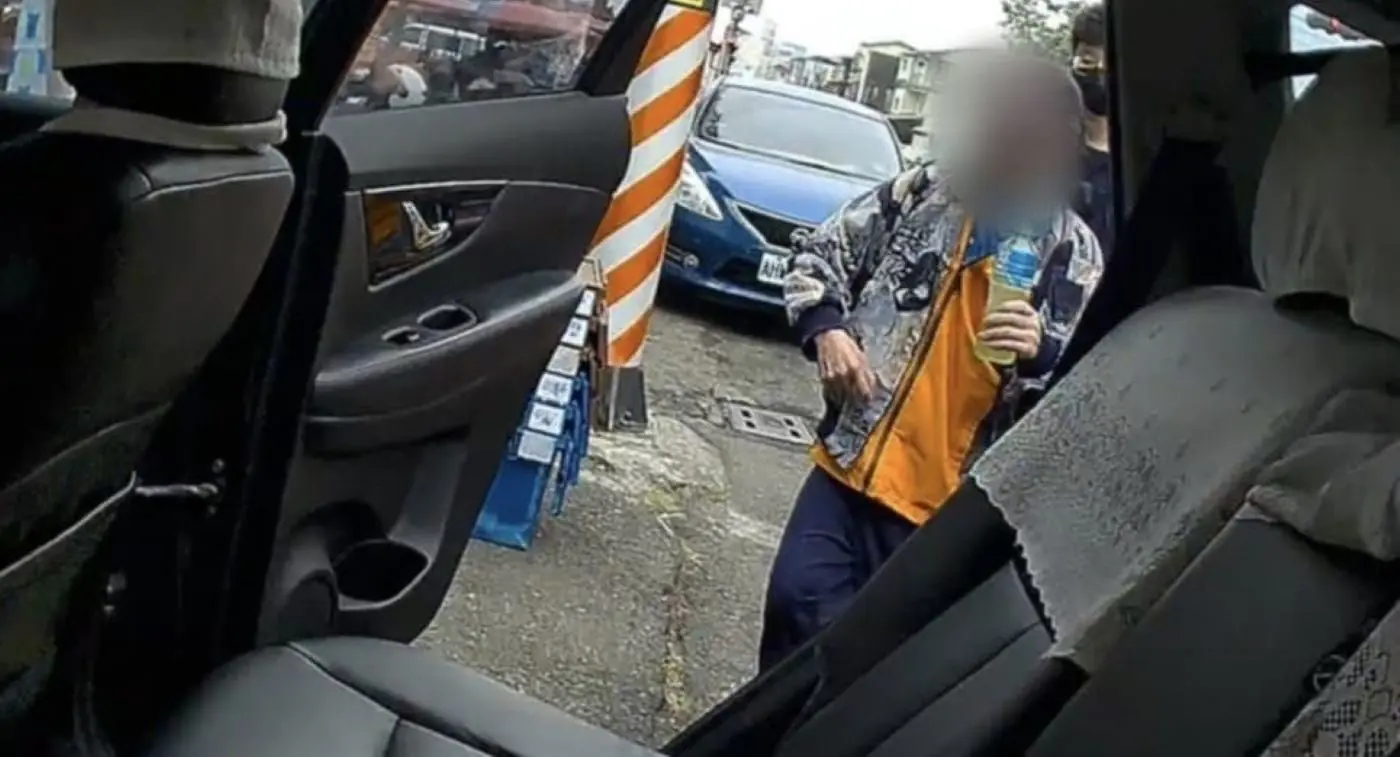 老翁迷途路旁　新南警助返家團圓