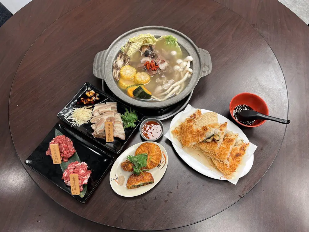 錦州街人氣餐廳主打溫體羊肉火鍋！羊香味顛覆民眾想像