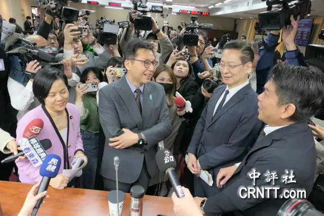 李貞秀對空質詢白委齊抗議 綠召委給軟釘子 李貞秀對空質詢白委齊抗議 綠召委給軟釘子