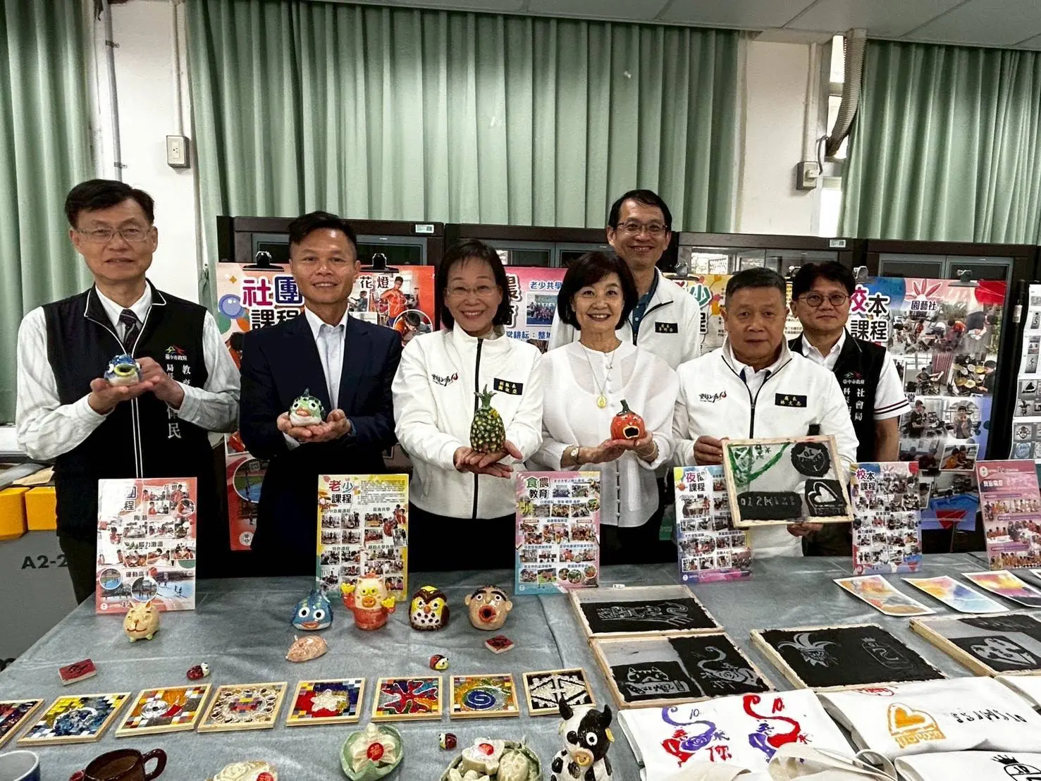 台中善水國中小展現老少共學新典範　雲林縣副縣長謝淑亞率團參訪 交流中介教育成果