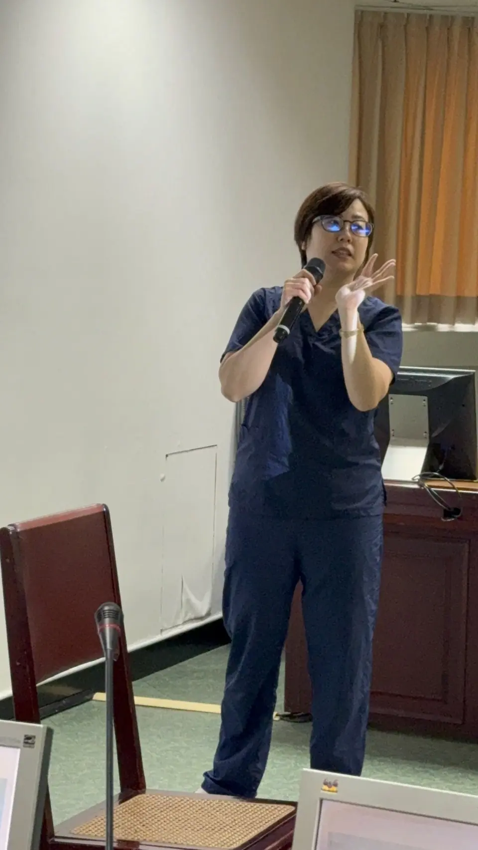 鼾聲如雷擾人夢， 其實不是習慣     物理治療師表示： 問題可能出在「這裡」