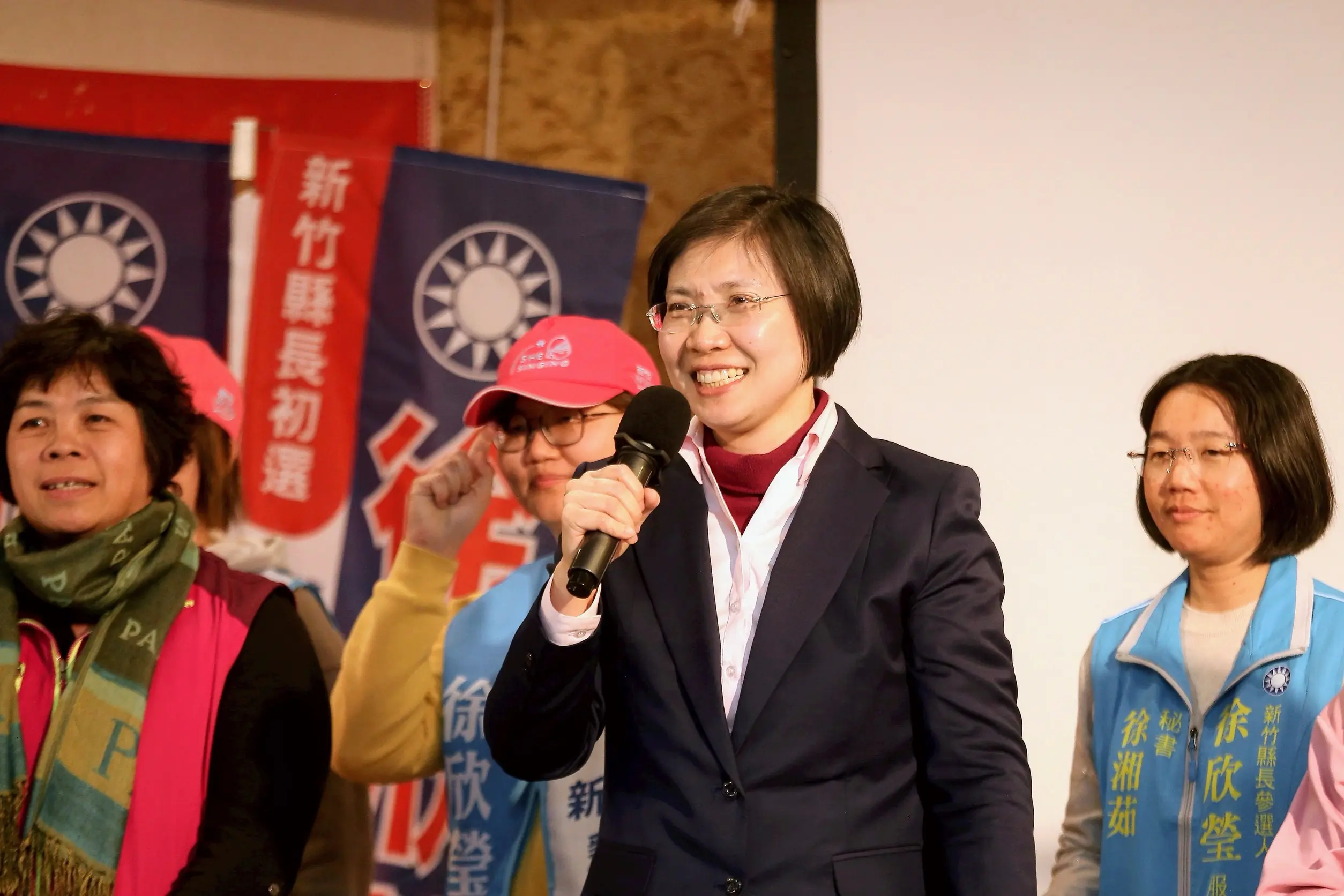 徐欣瑩新埔、湖口問政說明會爆滿 拋敬老愛心卡1000點政策 徐欣瑩新埔、湖口問政說明會爆滿 拋敬老愛心卡1000點政策