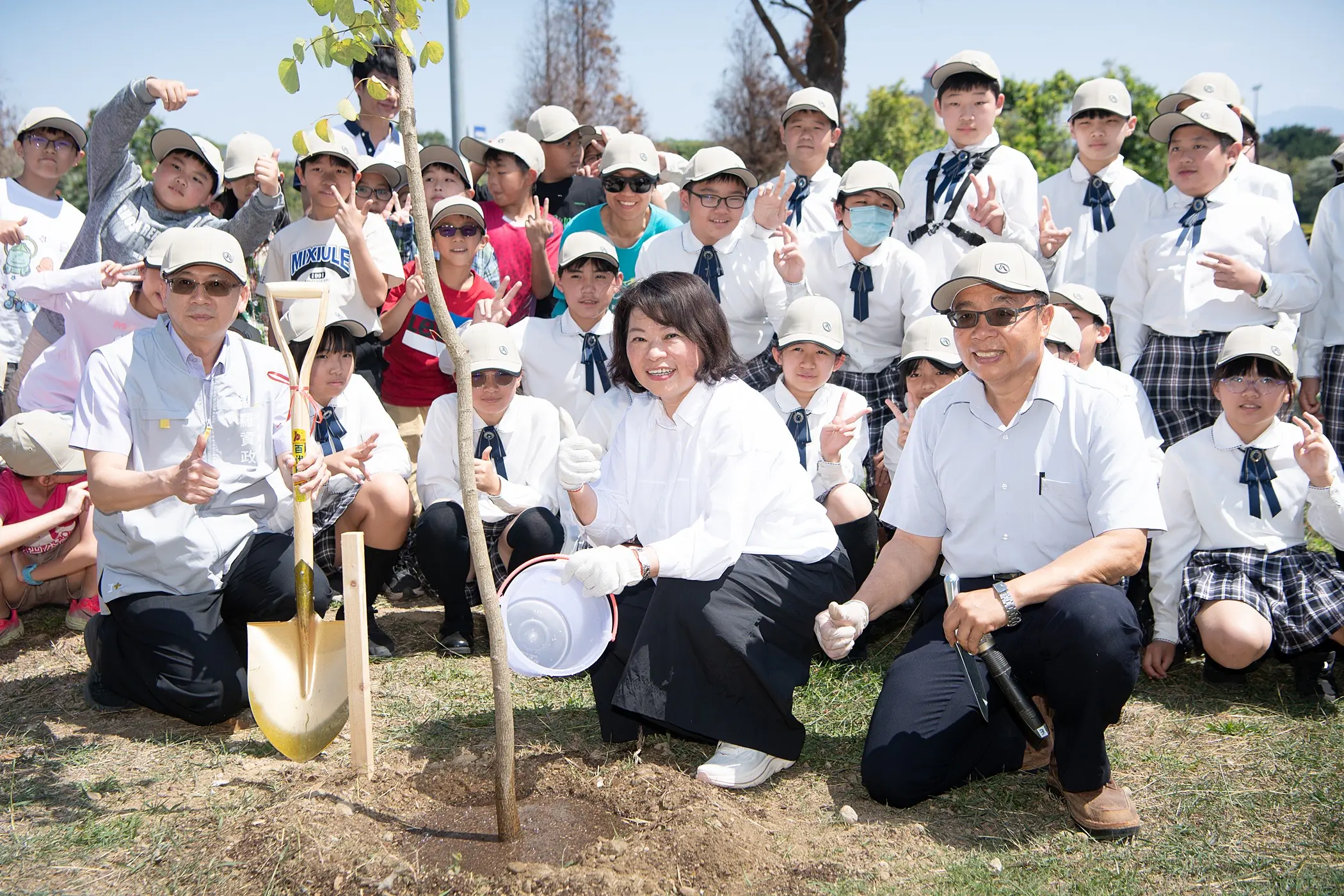 「種下的不只是樹，是城市的未來」 黃敏惠北香湖公園領軍植樹　實踐新永續