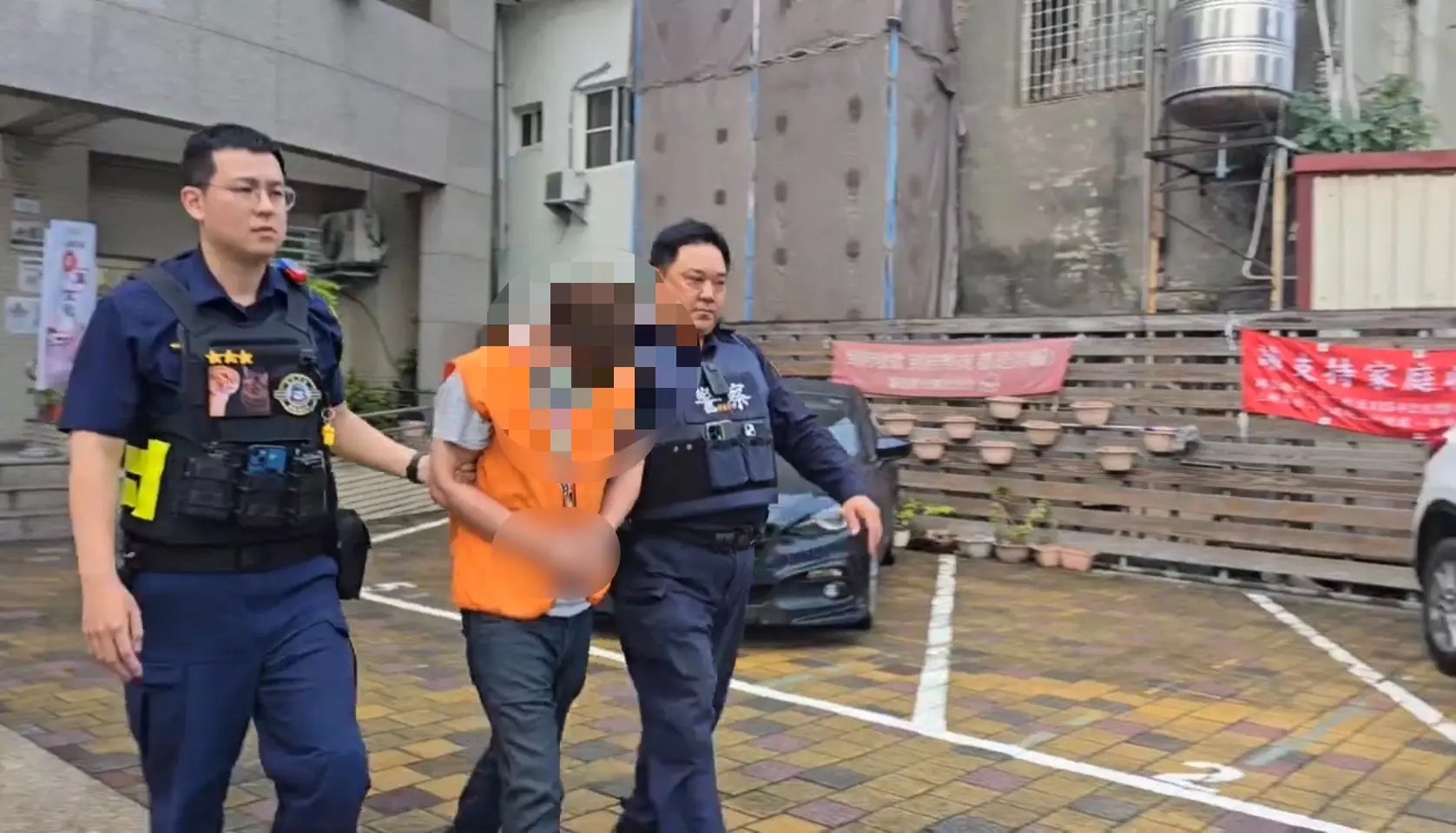 打人的黃男昨被警方送辦。