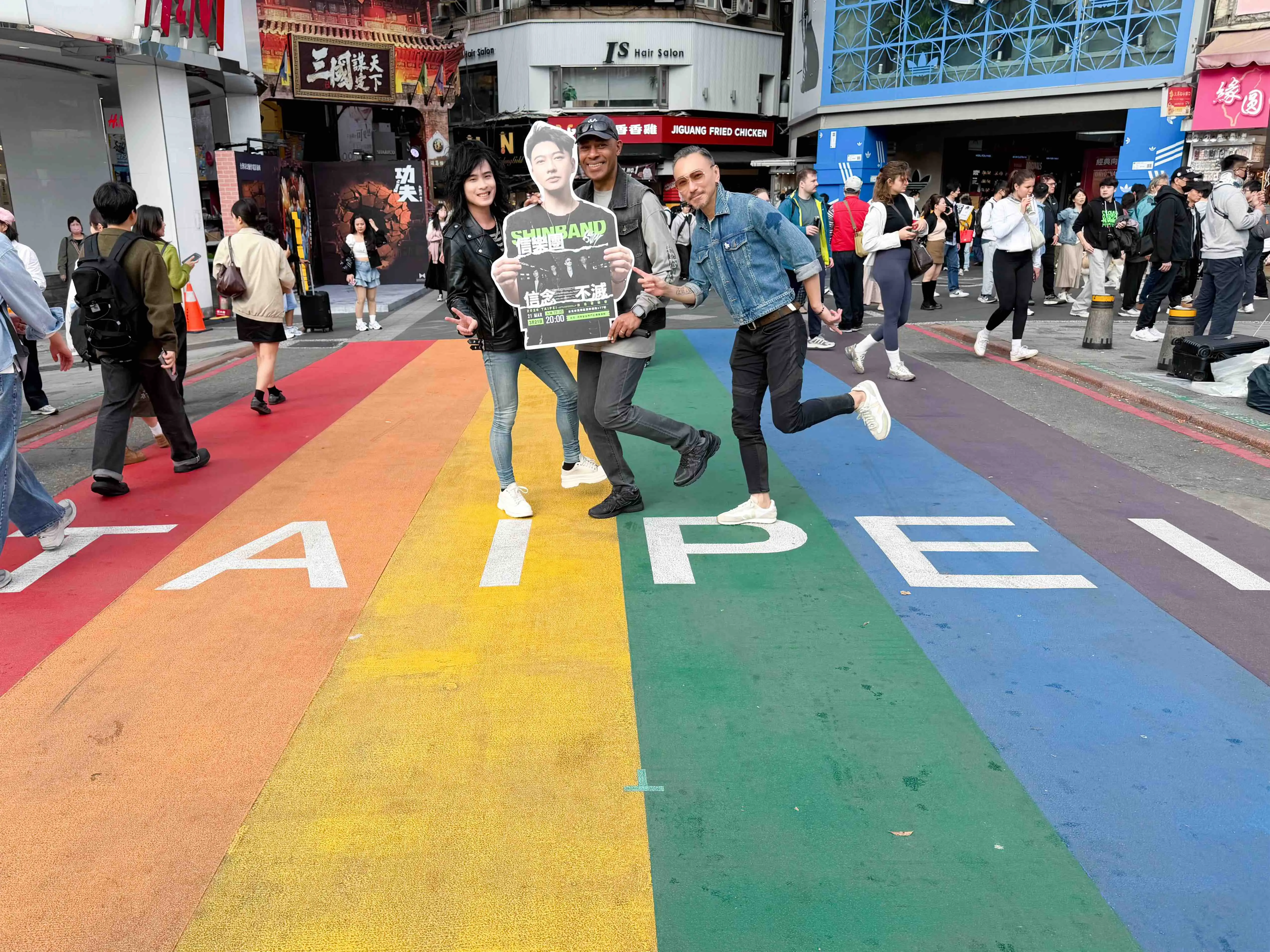 信樂團回歸舞台 取捨是藝術 衝突是過程 沒意見難成長