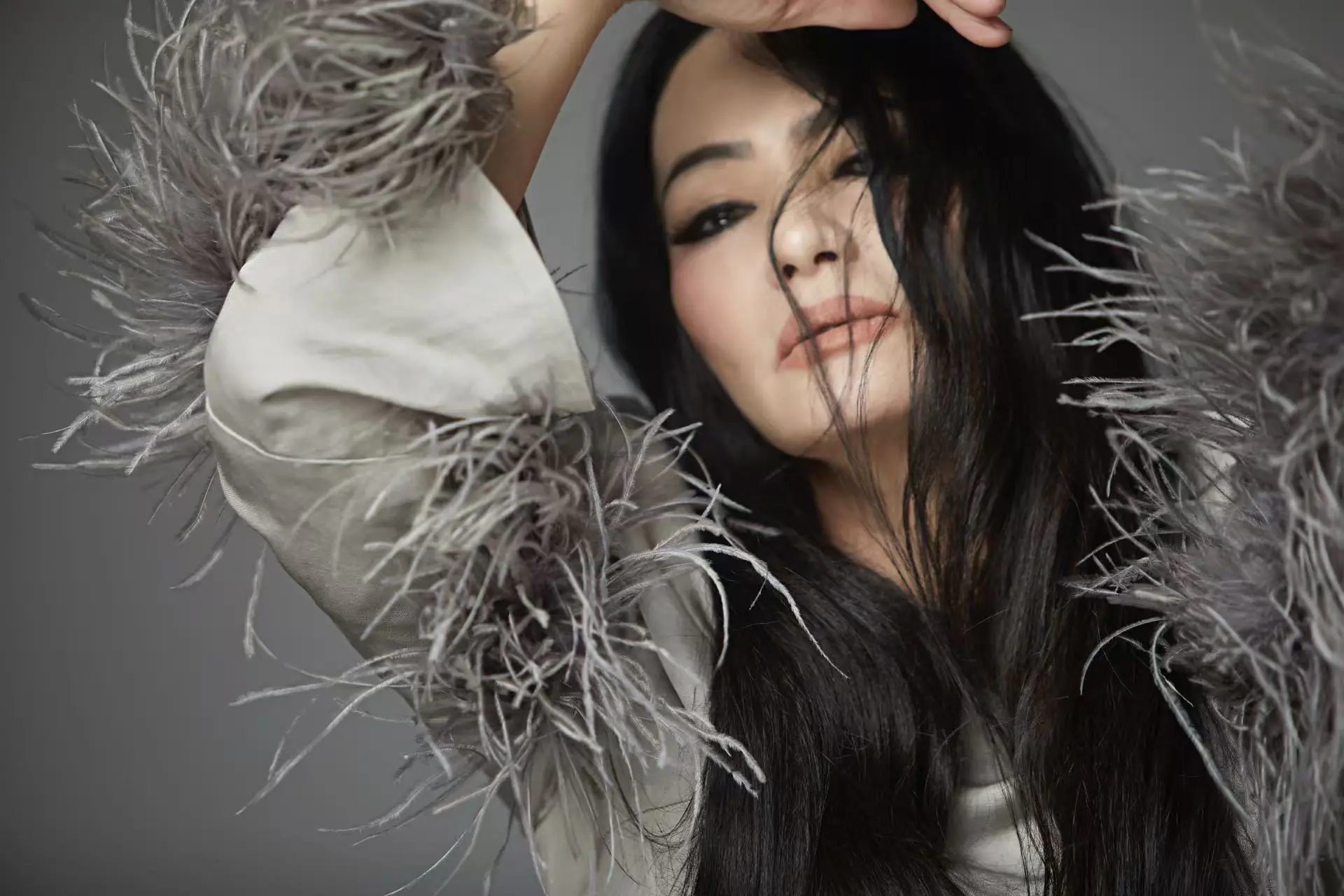 潘越雲出道45年內心世界曝光 享受孤獨的美麗與哀愁