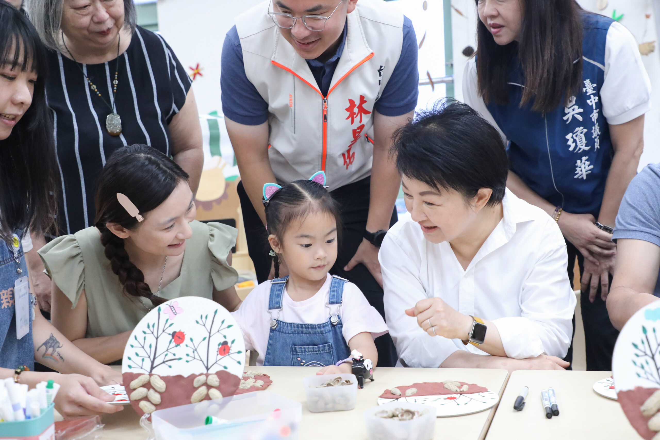 台中有喜好事花生！　龍井親子館開幕 盧市長：實現「區區親子館」共創在地幸福