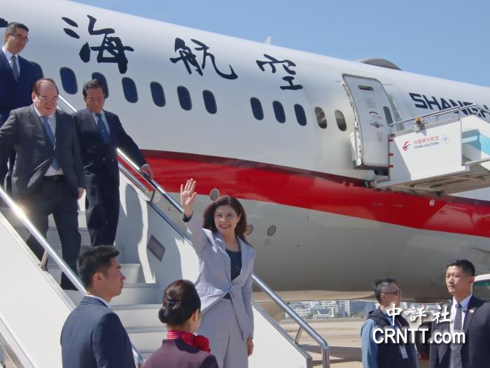 時速超300　鄭麗文體驗大陸高鐵速度