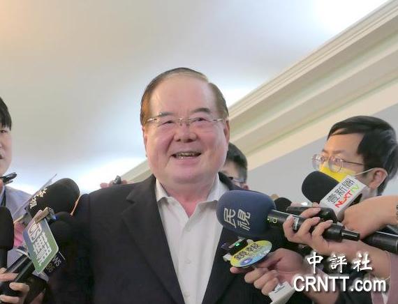 有證據！尹乃菁：李乾龍被裝追蹤器還被恐嚇　總統府:應立即報案提告