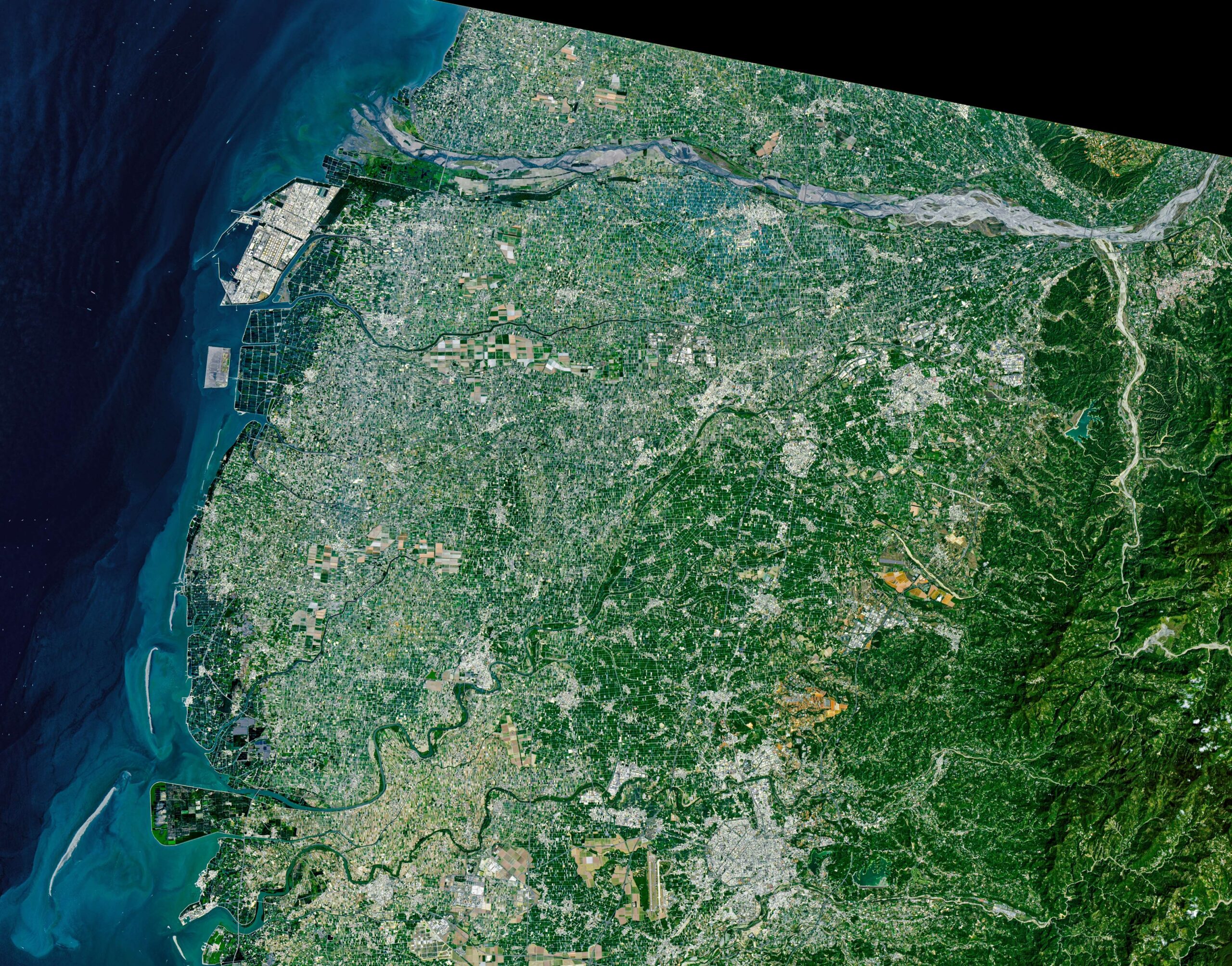 雲林農業躍上太空視野　NASA衛星影像展現農田拼圖美景