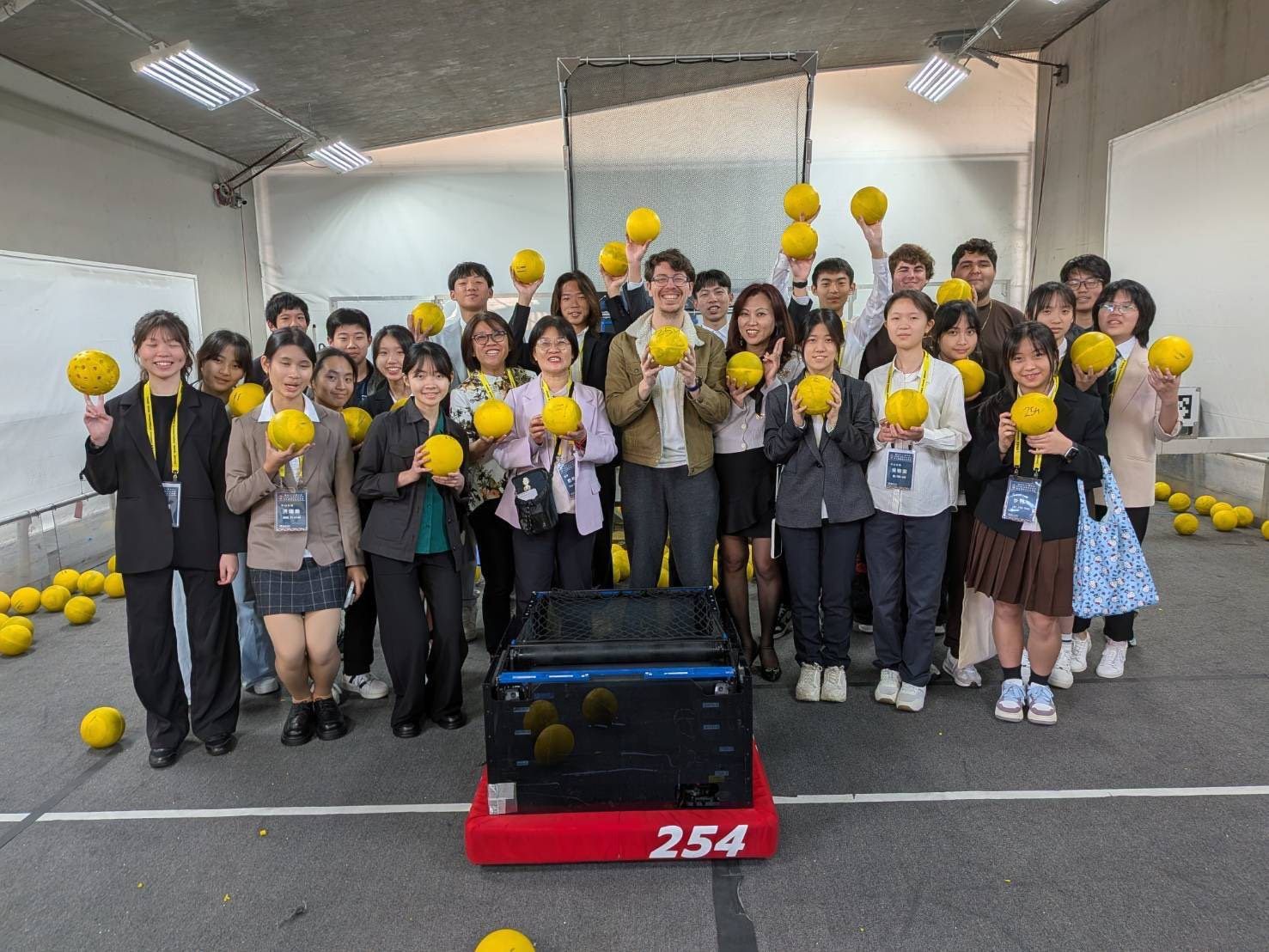 北市16位學子赴美深度見學　從課堂到企業開啟國際橋樑