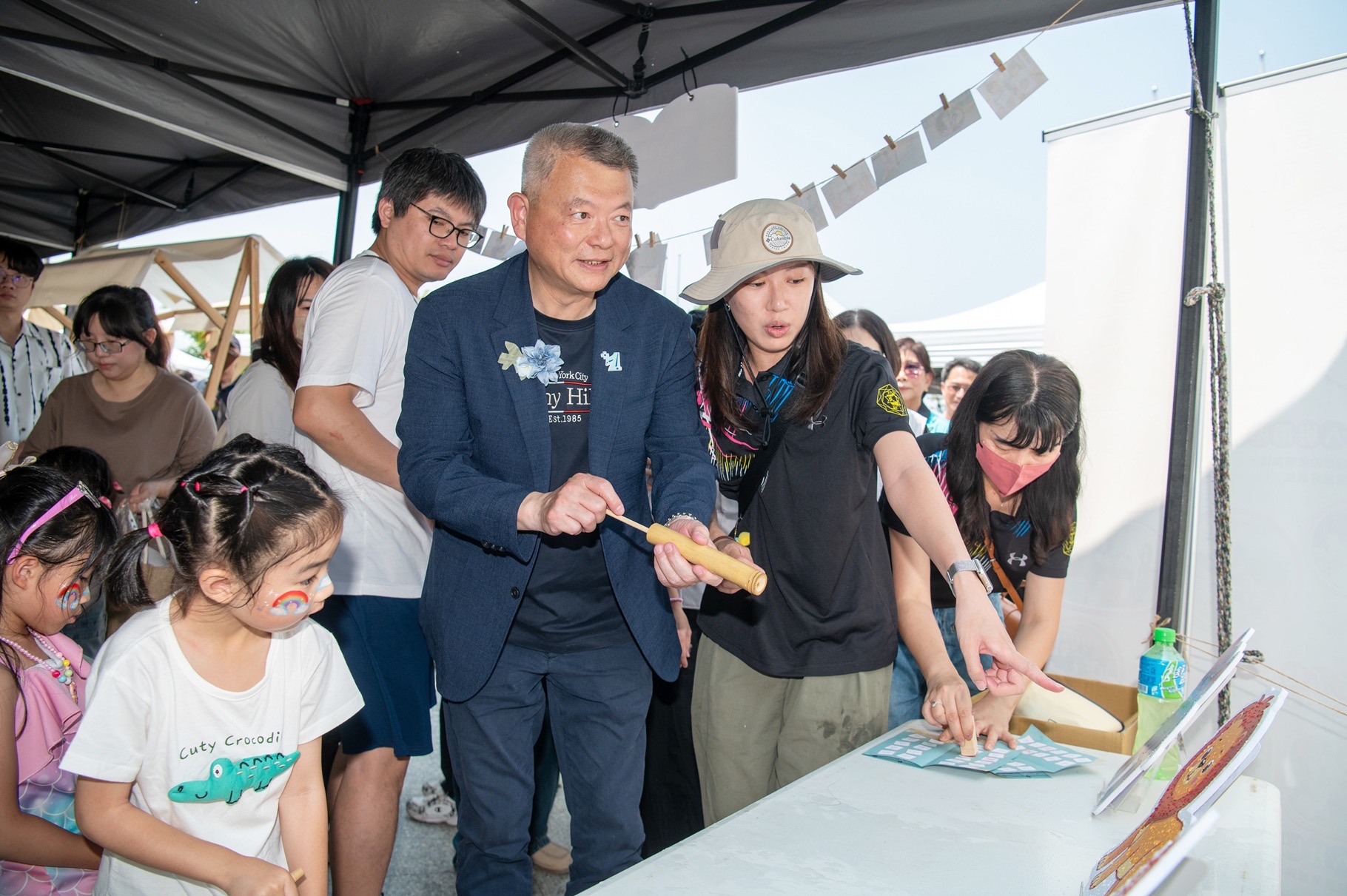 嘉義市幼兒成果展變身童趣遊樂園 副市長與親子同樂「閱讀」主題 嘉義市幼兒成果展變身童趣遊樂園 副市長與親子同樂「閱讀」主題