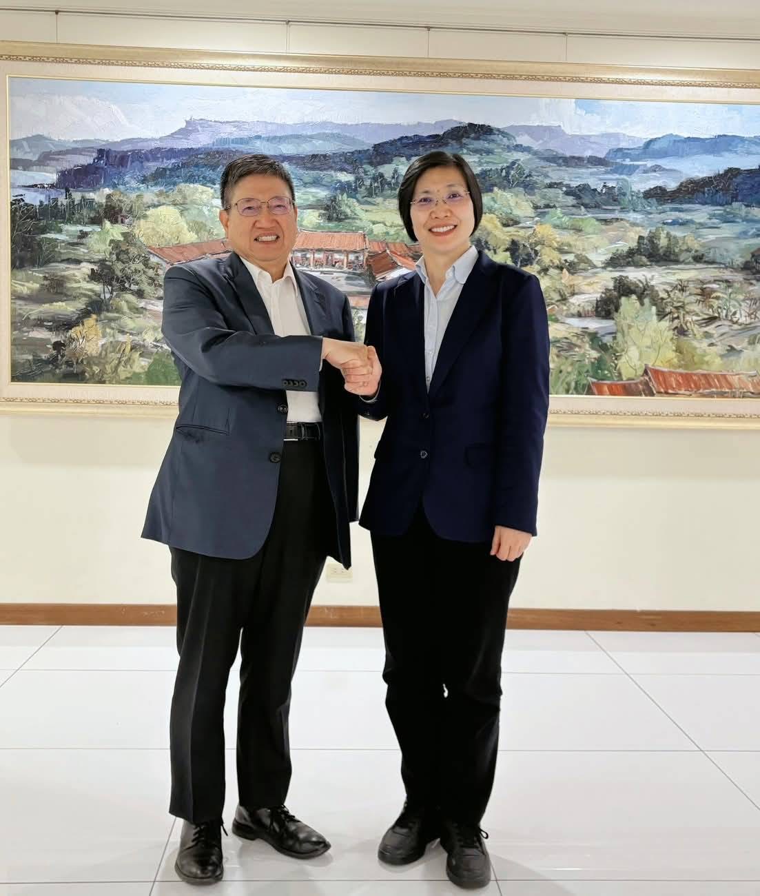 楊文科整合穩住藍營　徐欣瑩收編柯粉近五成　竹縣長選戰進入藍白優勢節奏