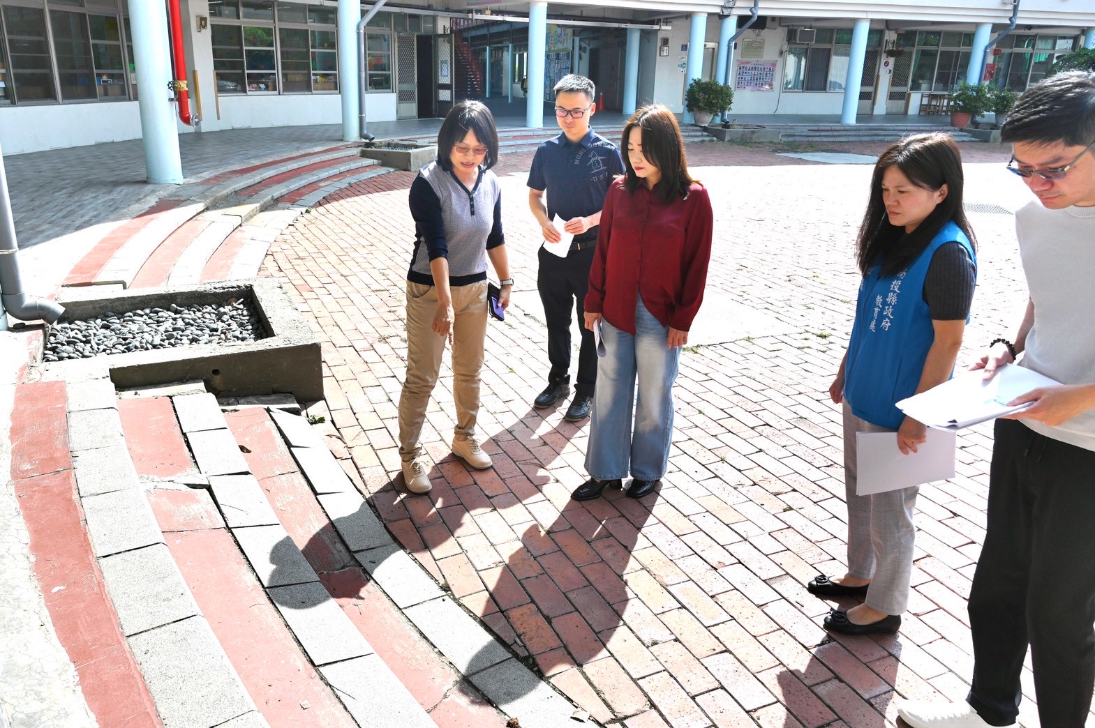 馬文君立委爭取近800萬元經費　改善埔里育英國小校園地坪　守護學童安全