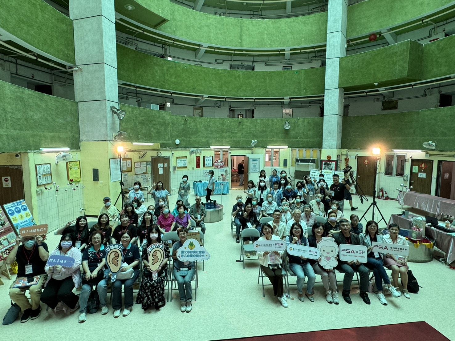 全台第一！北市推機構聽覺照顧方案　讓長者「聽」見幸福