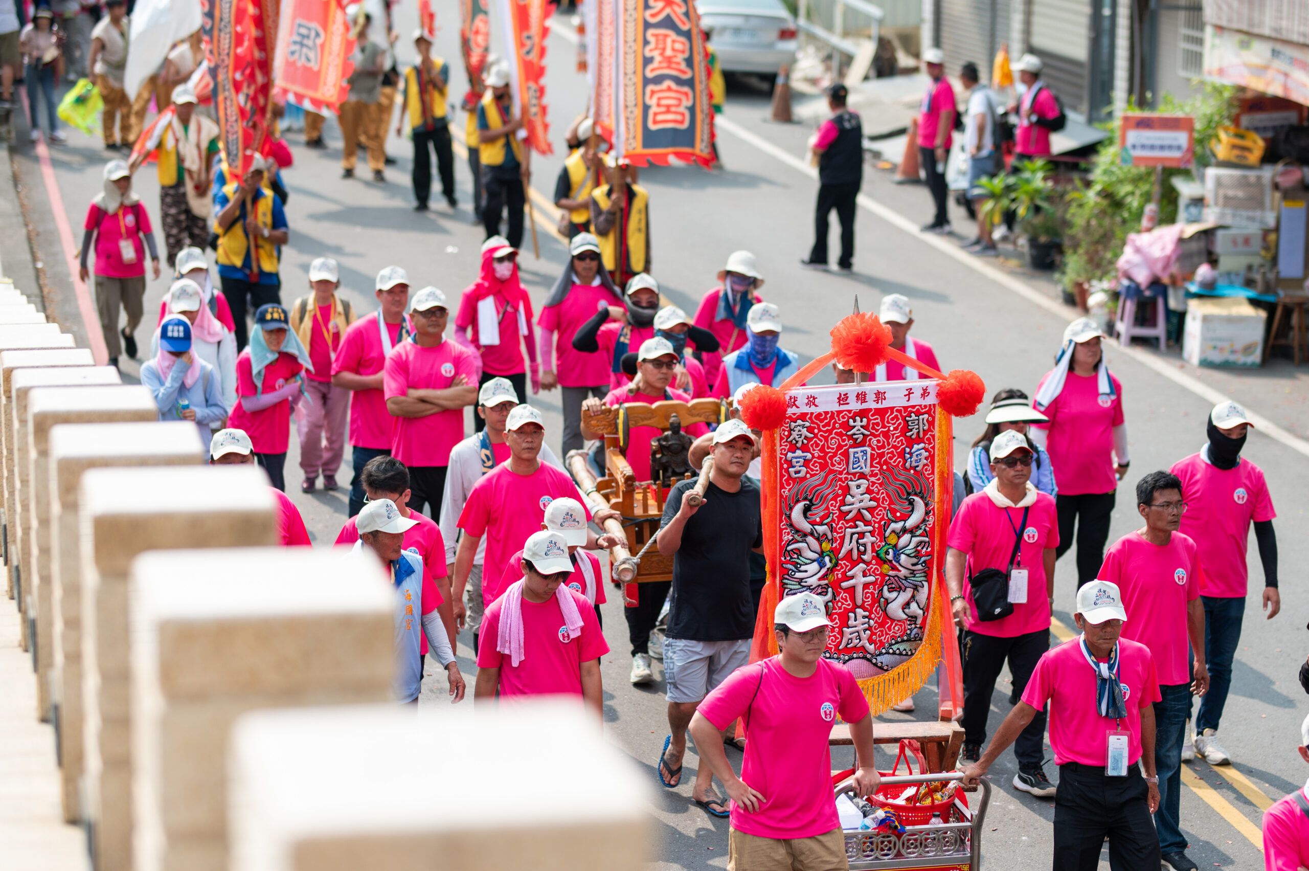 旗津天聖宮海陸進香圓滿返駕        海上與徒步遶境三媽同駐旗津
